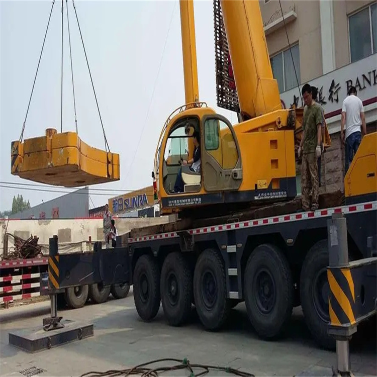雨城当地吊车出租|机器吊装|75吨|工厂搬迁服务